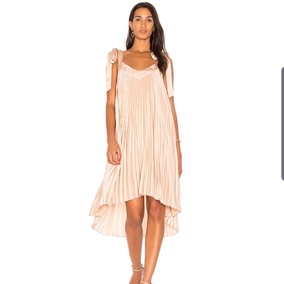 Keepsake Deep Water Pleated V-Neck Swing Latte Oversized Dress X-Small 0-2 NWT - Picture 2 of 5